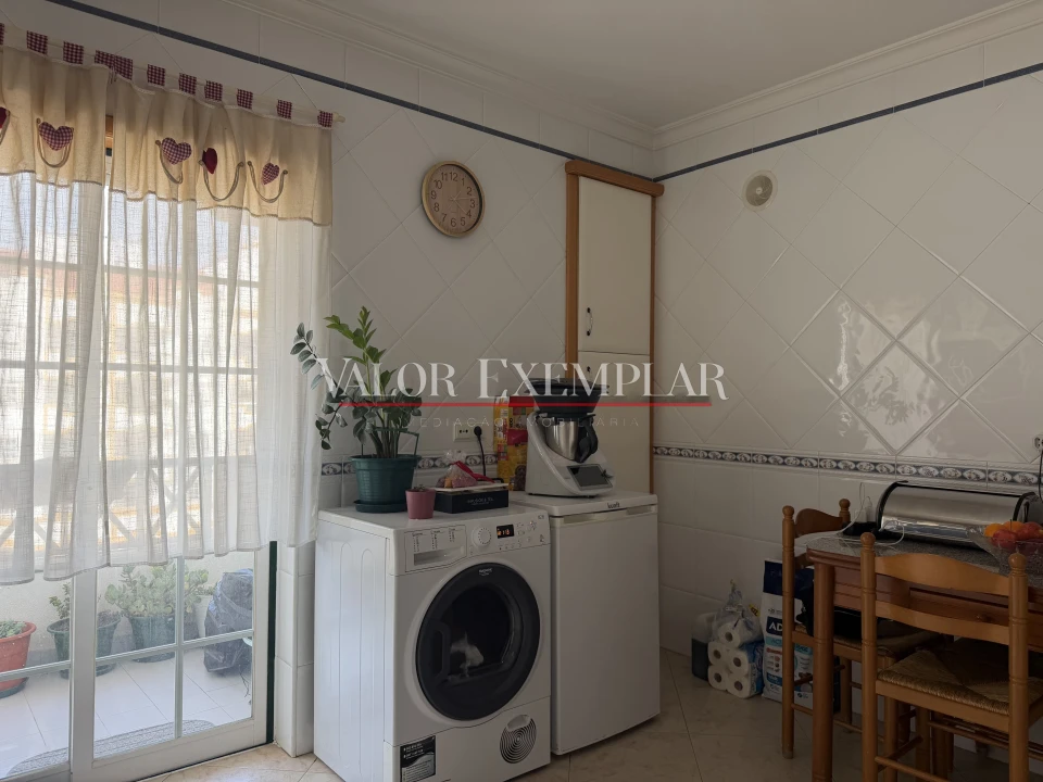 Apartamento T3 para Venda em Alcochete Foto 11