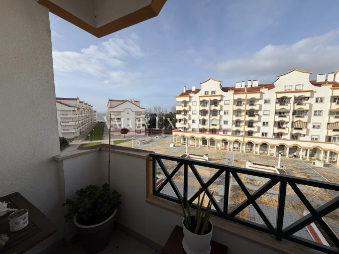 Apartamento T3 para Venda em Alcochete Foto 12