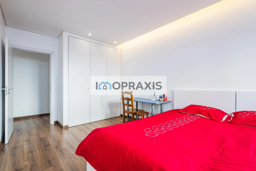 Moradia T5 para Venda em Marrazes e Barosa Foto 16