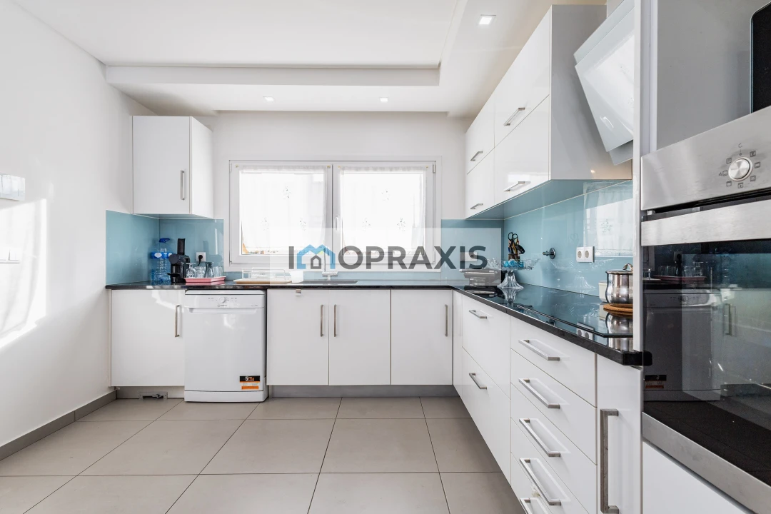 Moradia T5 para Venda em Marrazes e Barosa Foto 8