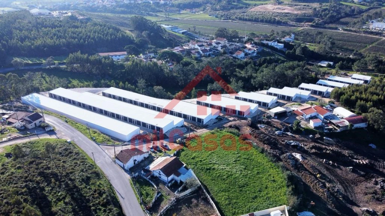 Garagem para Arrendamento em Santa Maria, São Pedro e Matacães Foto 10