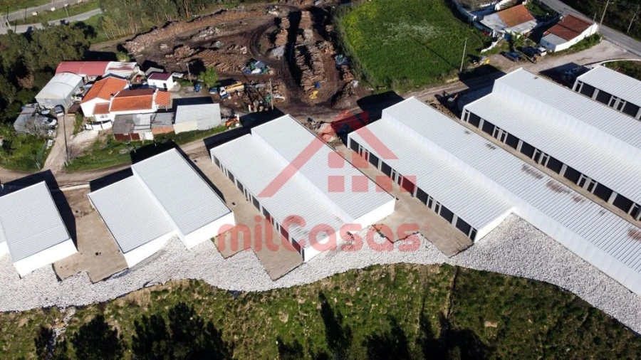 Garagem para Arrendamento em Santa Maria, São Pedro e Matacães Foto 13