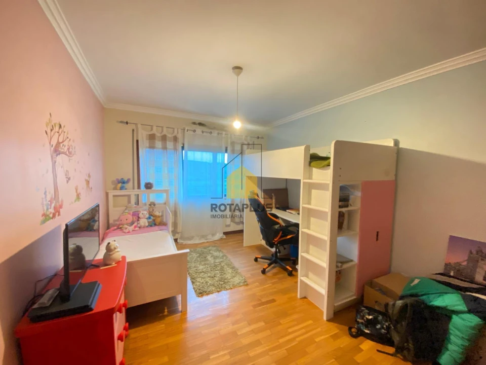 Apartamento T2 para Venda em Folgosa Foto 12