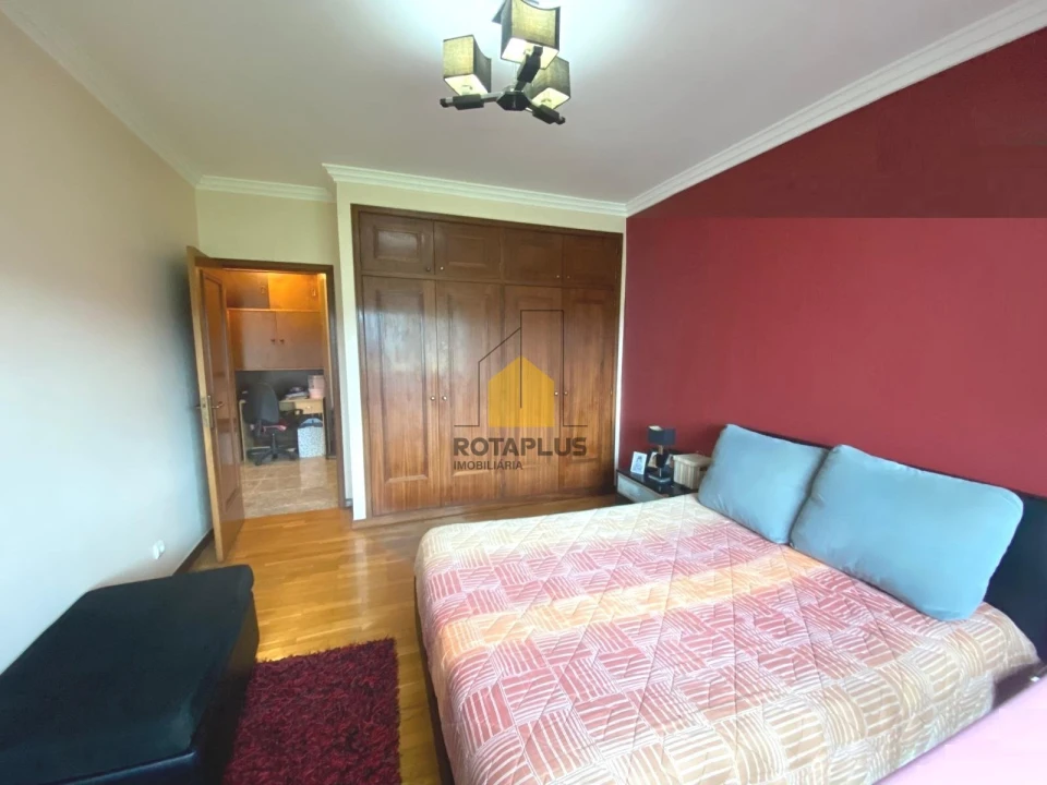 Apartamento T2 para Venda em Folgosa Foto 10