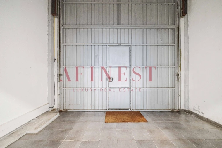 Armazém para Arrendamento em Santa Maria e São Miguel, São Martinho, São Pedro Penaferrim Foto 6