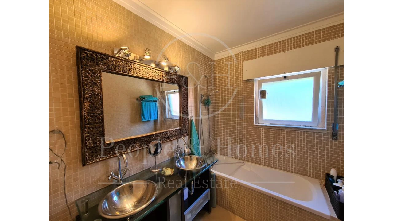 Apartamento T2 para Venda em Cascais e Estoril Foto 22