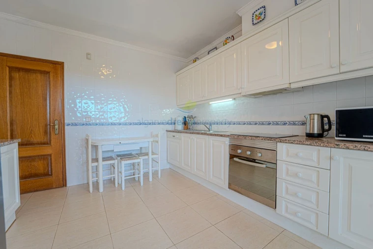 Moradia T3 para Venda em Albufeira e Olhos de Água Foto 13