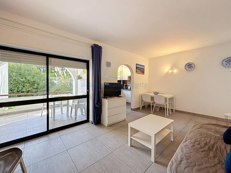 Apartamento T1 para Venda em Albufeira e Olhos de Água Foto 17