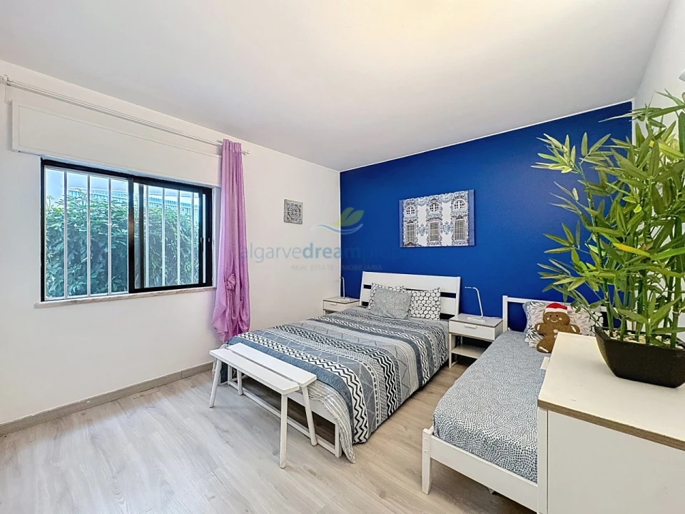 Apartamento T1 para Venda em Albufeira e Olhos de Água Foto 20
