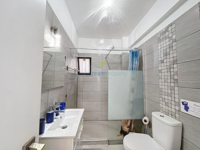 Apartamento T1 para Venda em Albufeira e Olhos de Água Foto 23