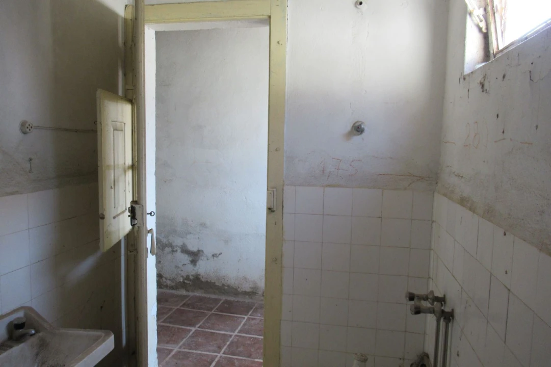 Moradia T1 para Venda em São João Baptista Foto 11