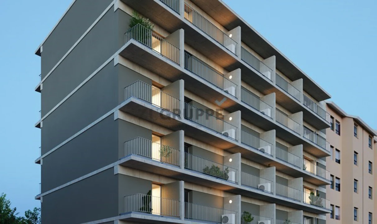 Apartamento T2 para Venda em Paranhos Foto 7