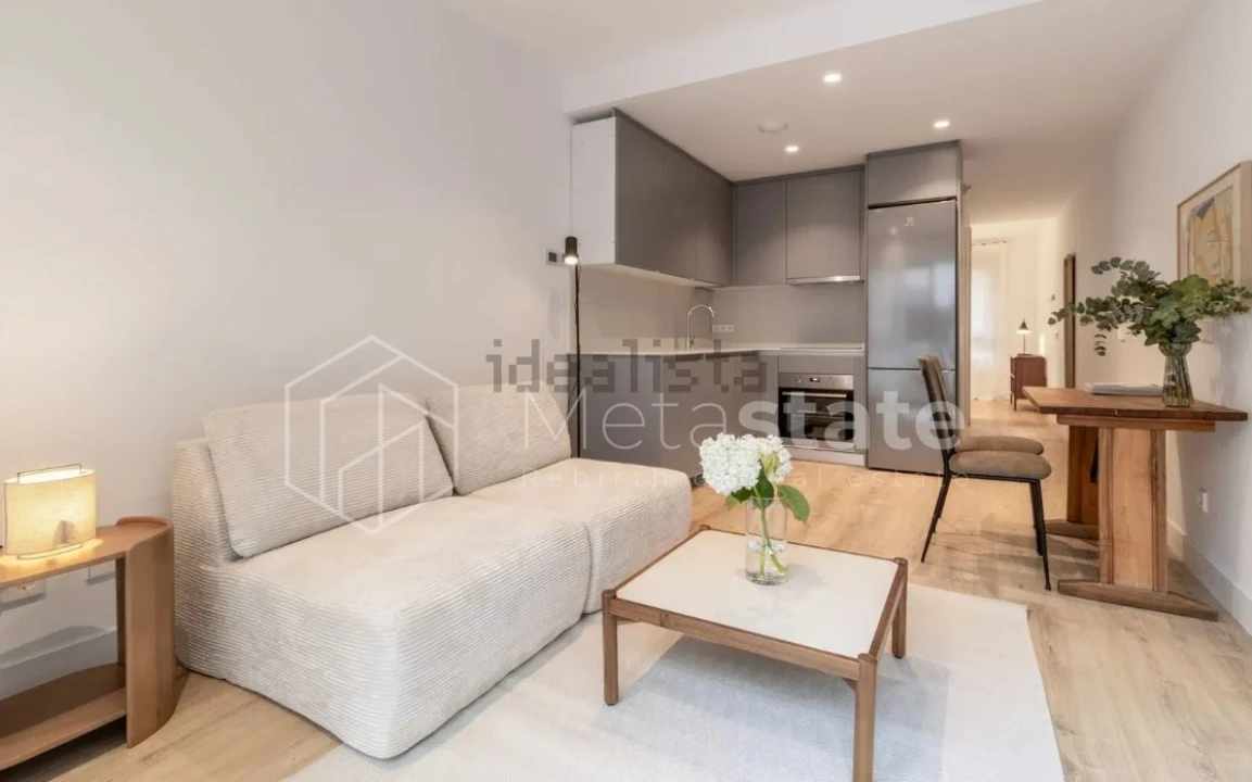 Apartamento T1 para Venda em Algés, Linda-A-Velha e Cruz Quebrada-Dafundo Foto 1