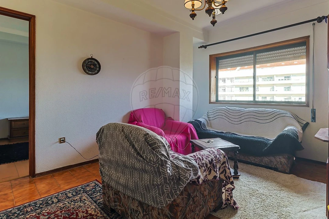 Apartamento T1 para Venda em Buarcos Foto 6