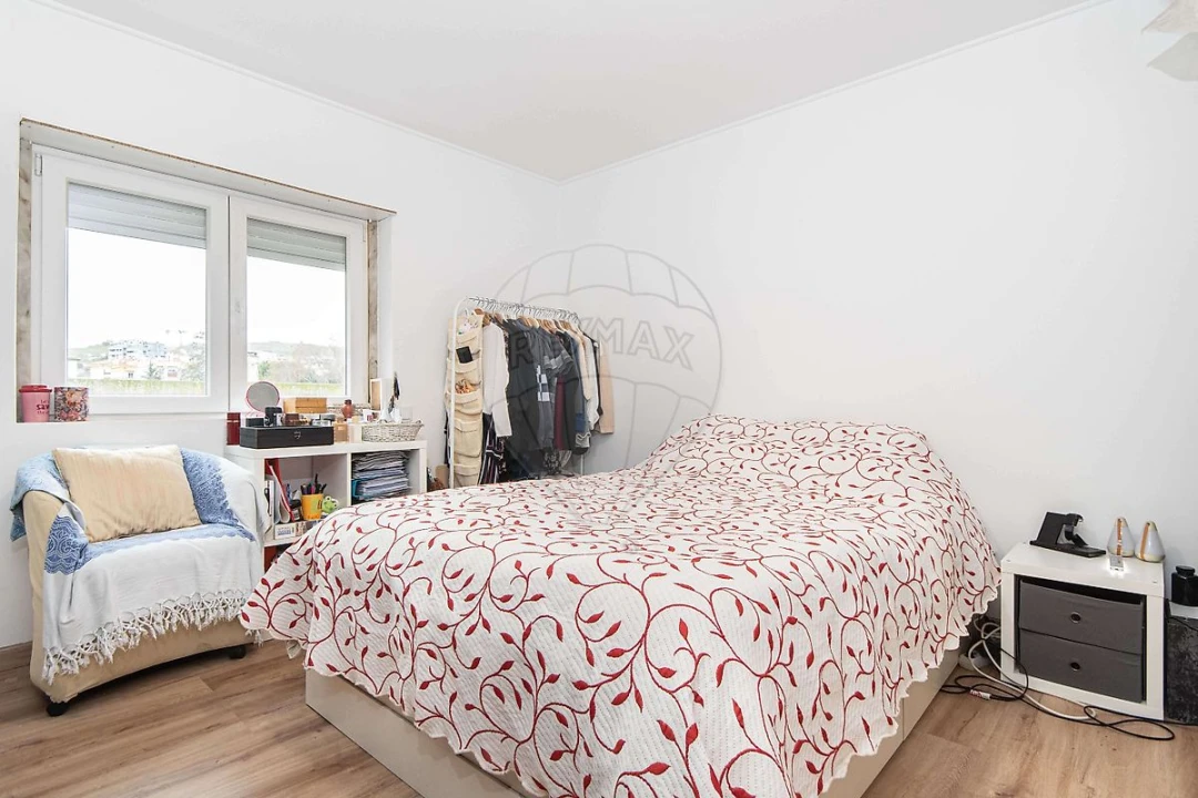 Apartamento T2 para Venda em Queluz e Belas Foto 15