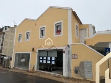 Negócio para Venda em Carcavelos e Parede