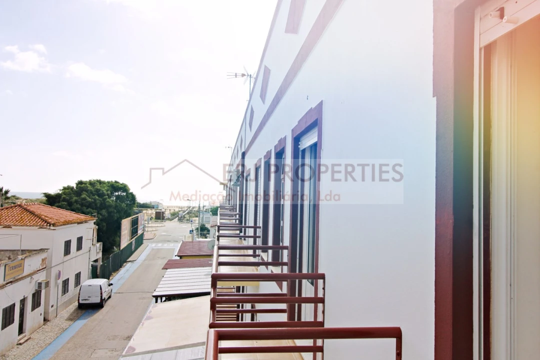 Apartamento T2 para Arrendamento férias em Altura Foto 2