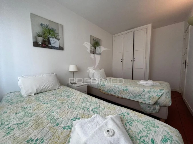 Apartamento T2 para Venda em Quarteira Foto 16