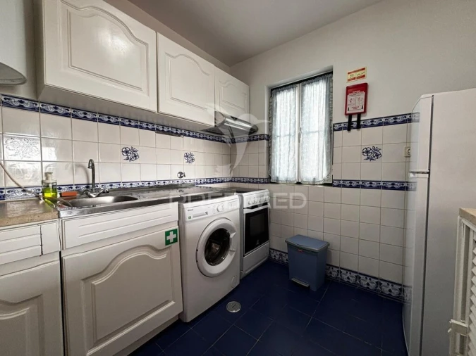 Apartamento T2 para Venda em Quarteira Foto 17