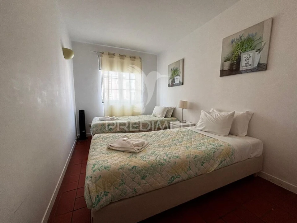 Apartamento T2 para Venda em Quarteira Foto 17