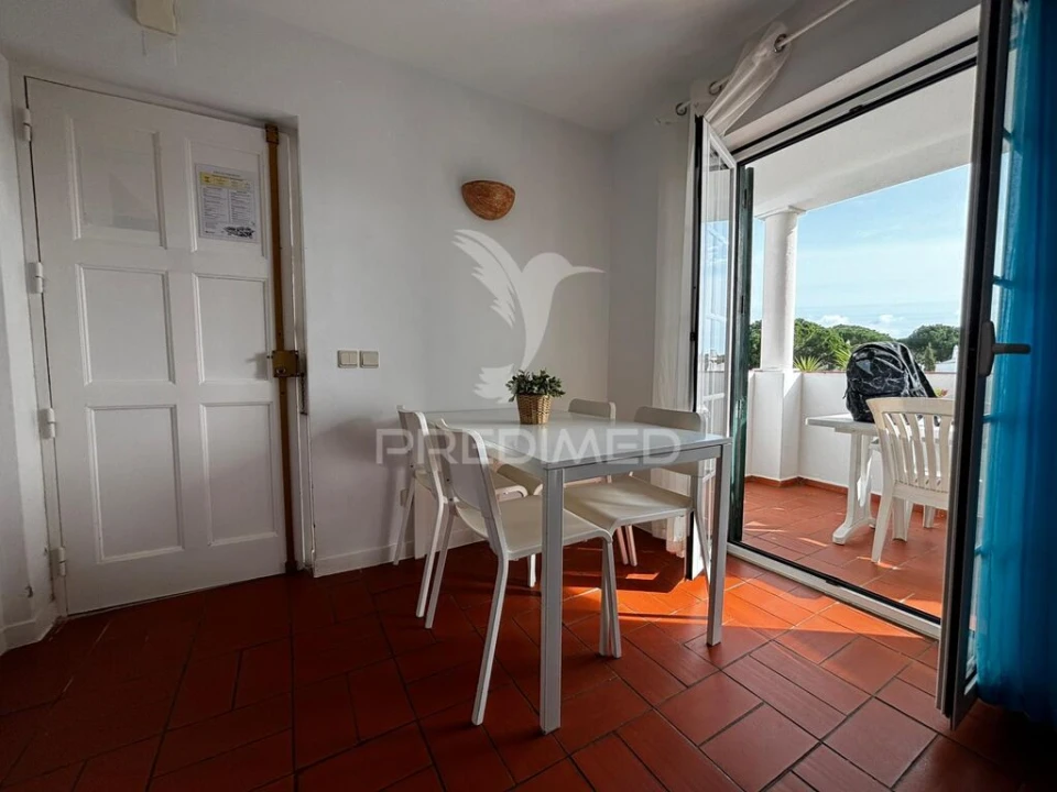 Apartamento T2 para Venda em Quarteira Foto 12