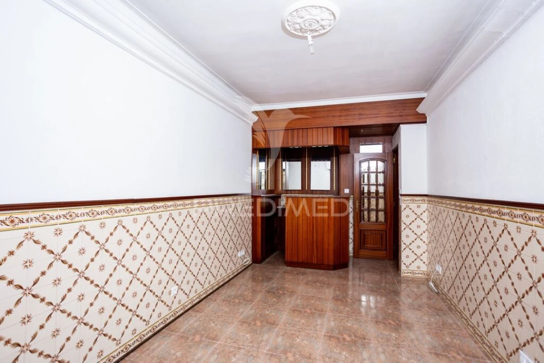 Apartamento T2 para Venda em Amora Foto 9