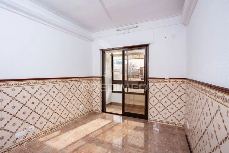 Apartamento T2 para Venda em Amora Foto 8