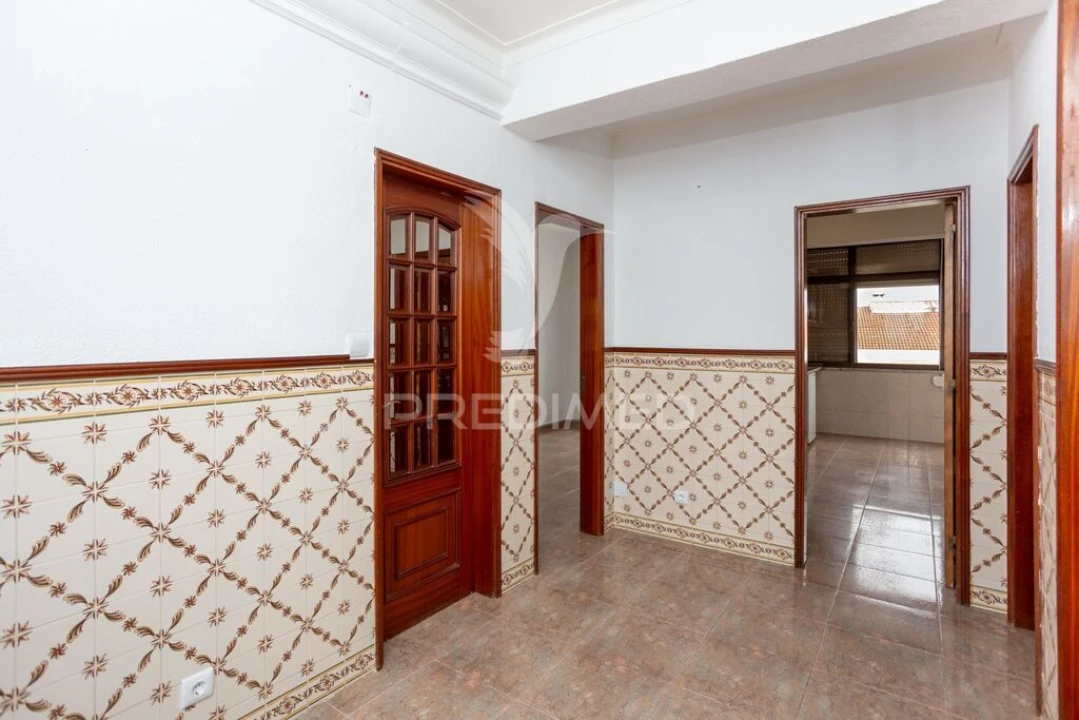 Apartamento T2 para Venda em Amora Foto 4