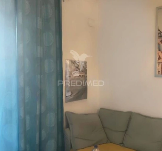 Apartamento T2 para Venda em Queluz e Belas Foto 2