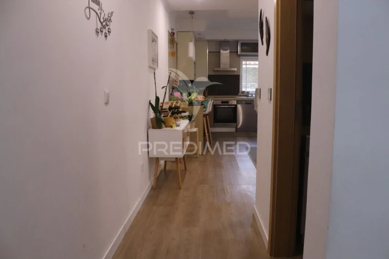 Moradia T4 para Venda em Quinta do Conde Foto 3