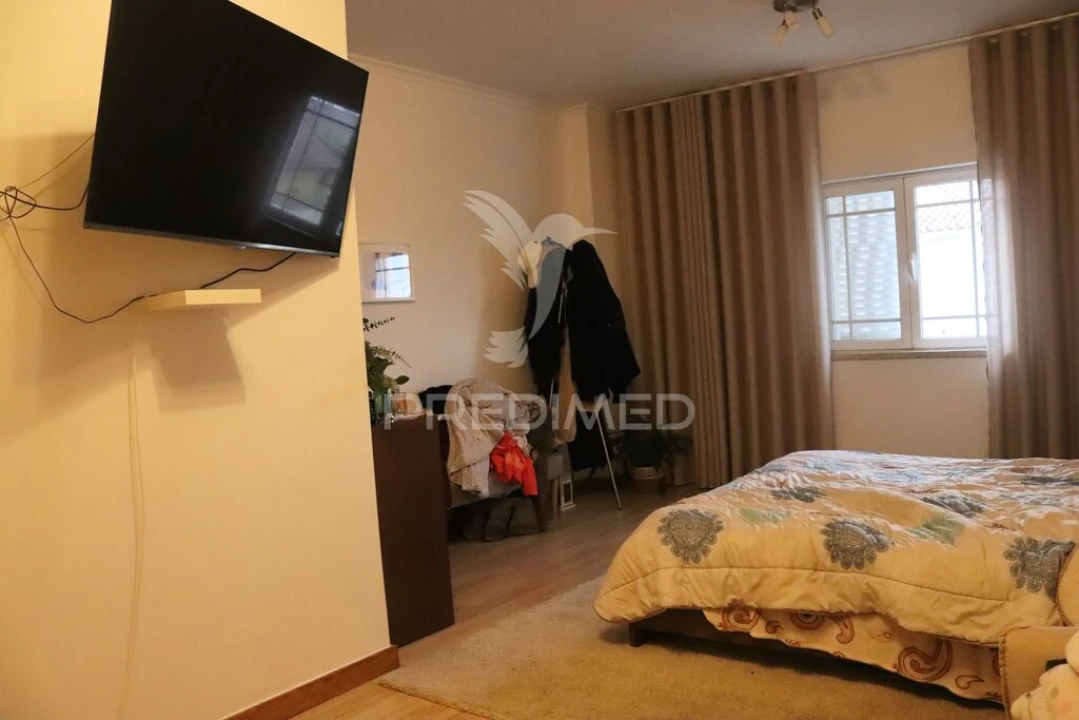 Moradia T4 para Venda em Quinta do Conde Foto 9