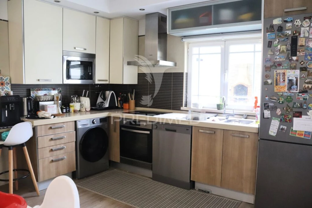 Moradia T4 para Venda em Quinta do Conde Foto 2