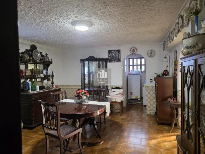 Moradia T4 para Venda em Charneca de Caparica e Sobreda Foto 15