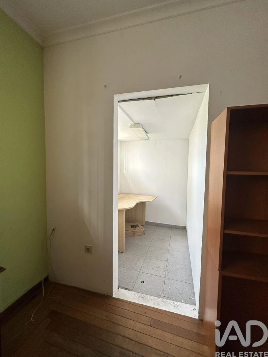 Loja para Venda em Peso da Régua e Godim Foto 5