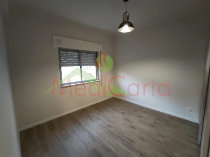 Apartamento T1 para Venda em Cartaxo e Vale da Pinta Foto 19