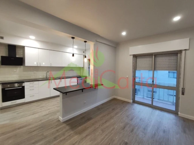 Apartamento T1 para Venda em Cartaxo e Vale da Pinta Foto 4