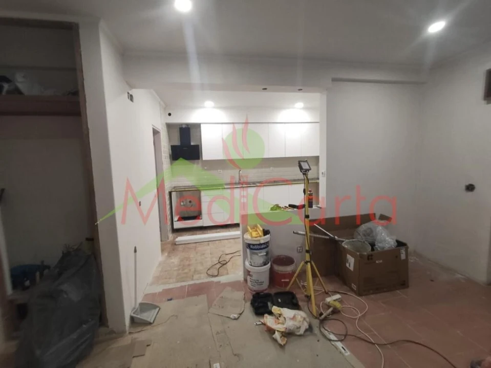 Apartamento T1 para Venda em Cartaxo e Vale da Pinta Foto 3