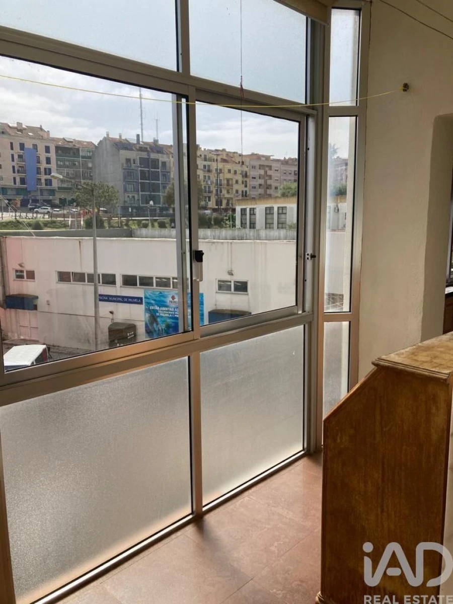 Apartamento T3 para Arrendamento em Palmela Foto 23