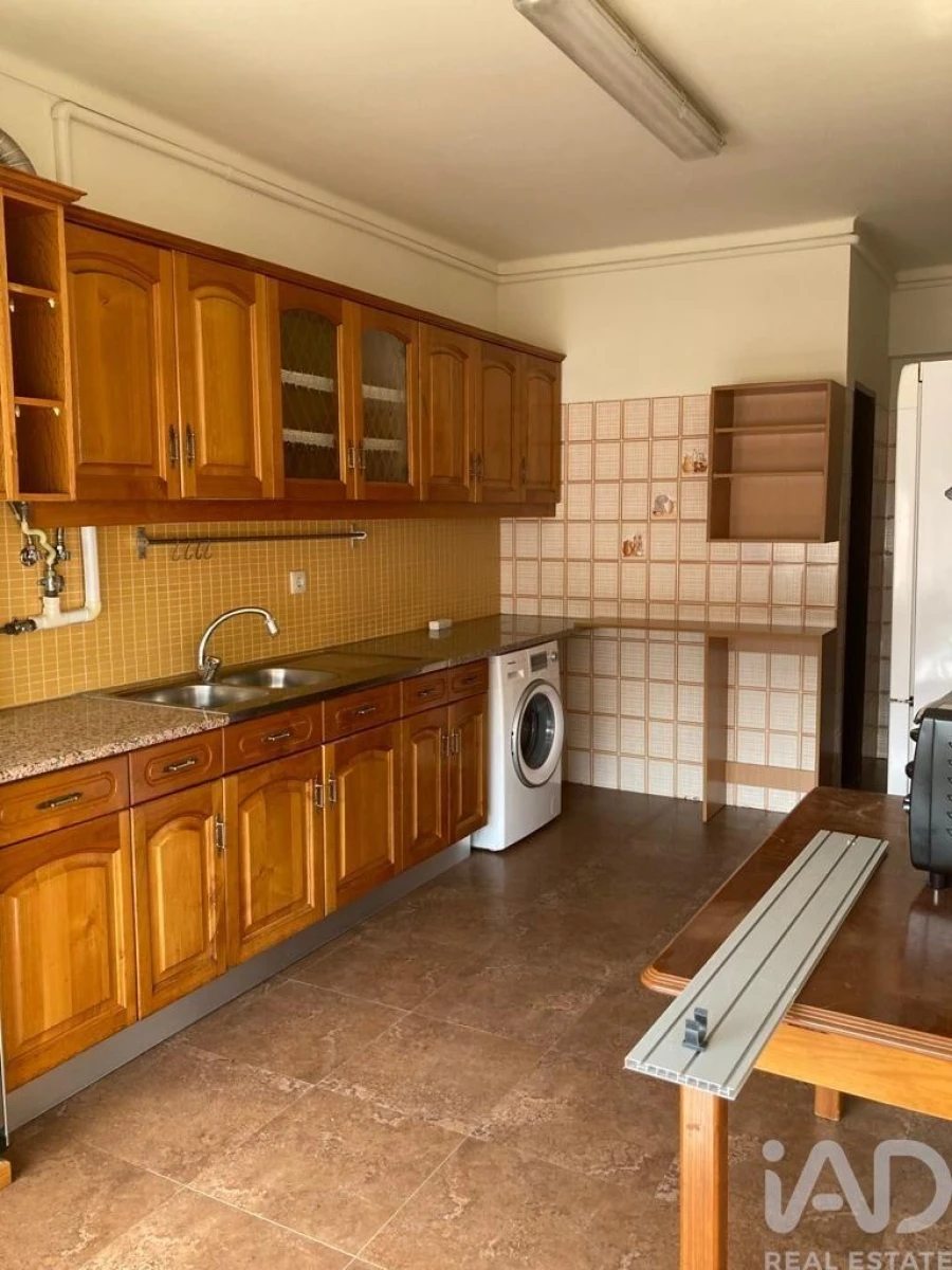 Apartamento T3 para Arrendamento em Palmela Foto 15