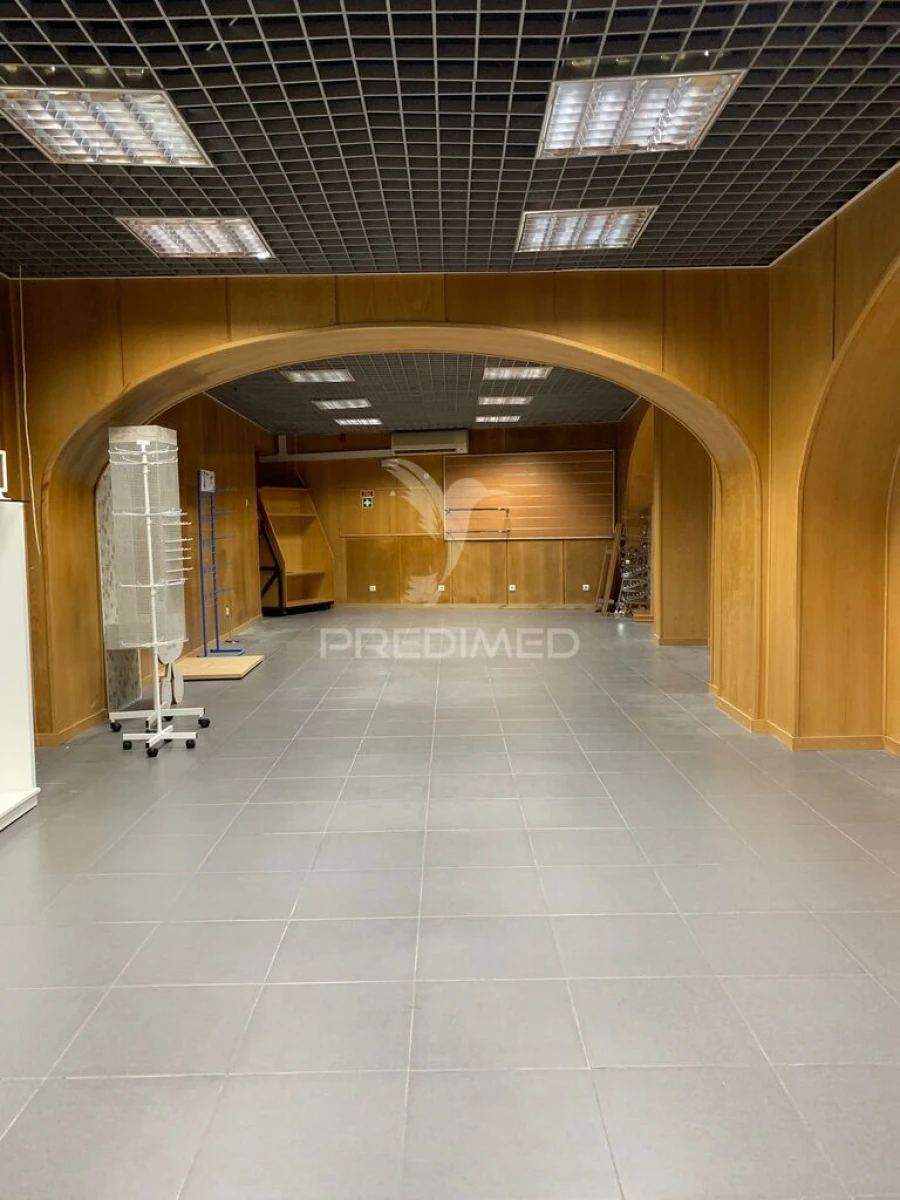 Loja para Arrendamento em Gambia-Pontes-Alto da Guerra Foto 2