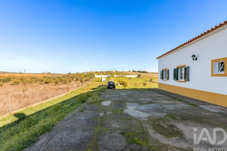 Quinta T4 para Venda em Nossa Senhora da Expectação Foto 33