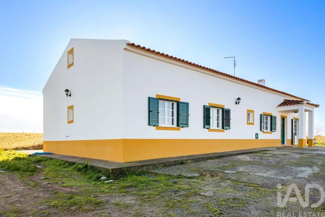 Quinta T4 para Venda em Nossa Senhora da Expectação Foto 9