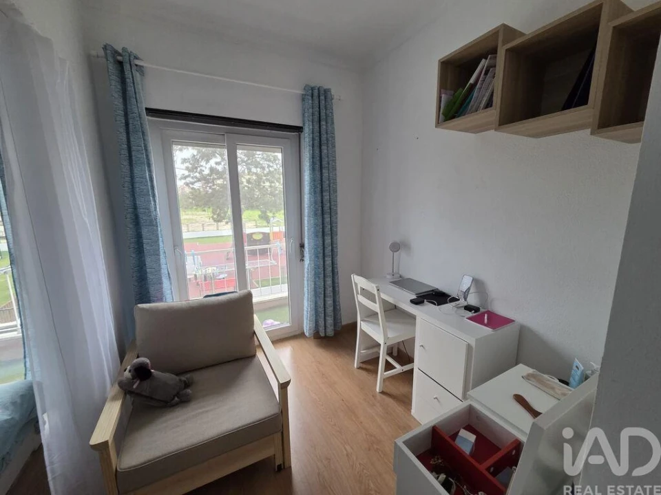 Apartamento T1 para Venda em Pinhal Novo Foto 3