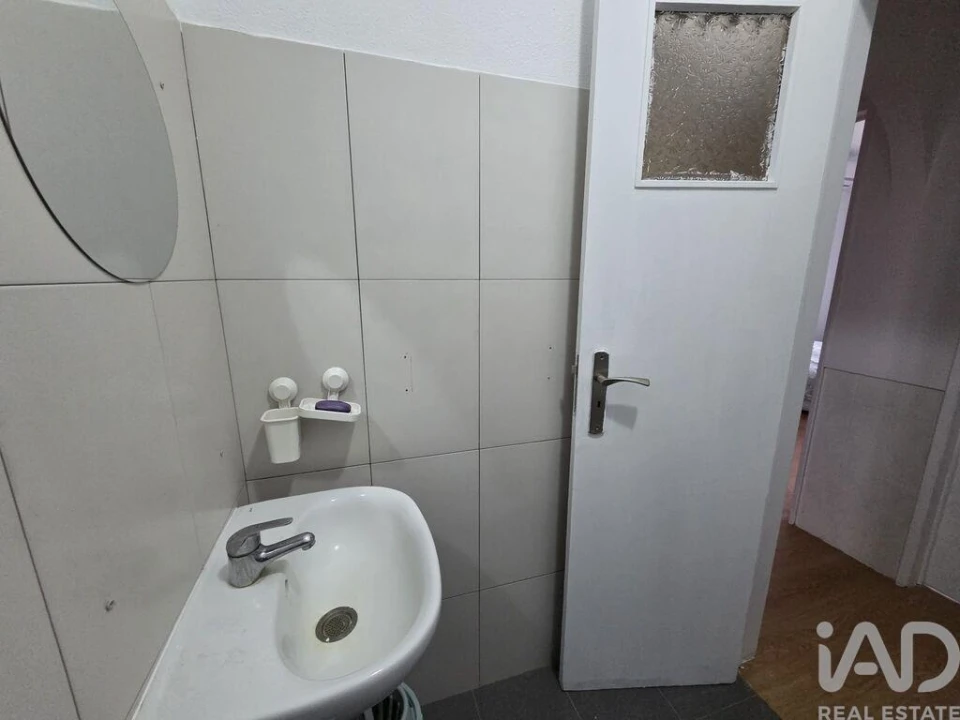 Apartamento T1 para Venda em Pinhal Novo Foto 15
