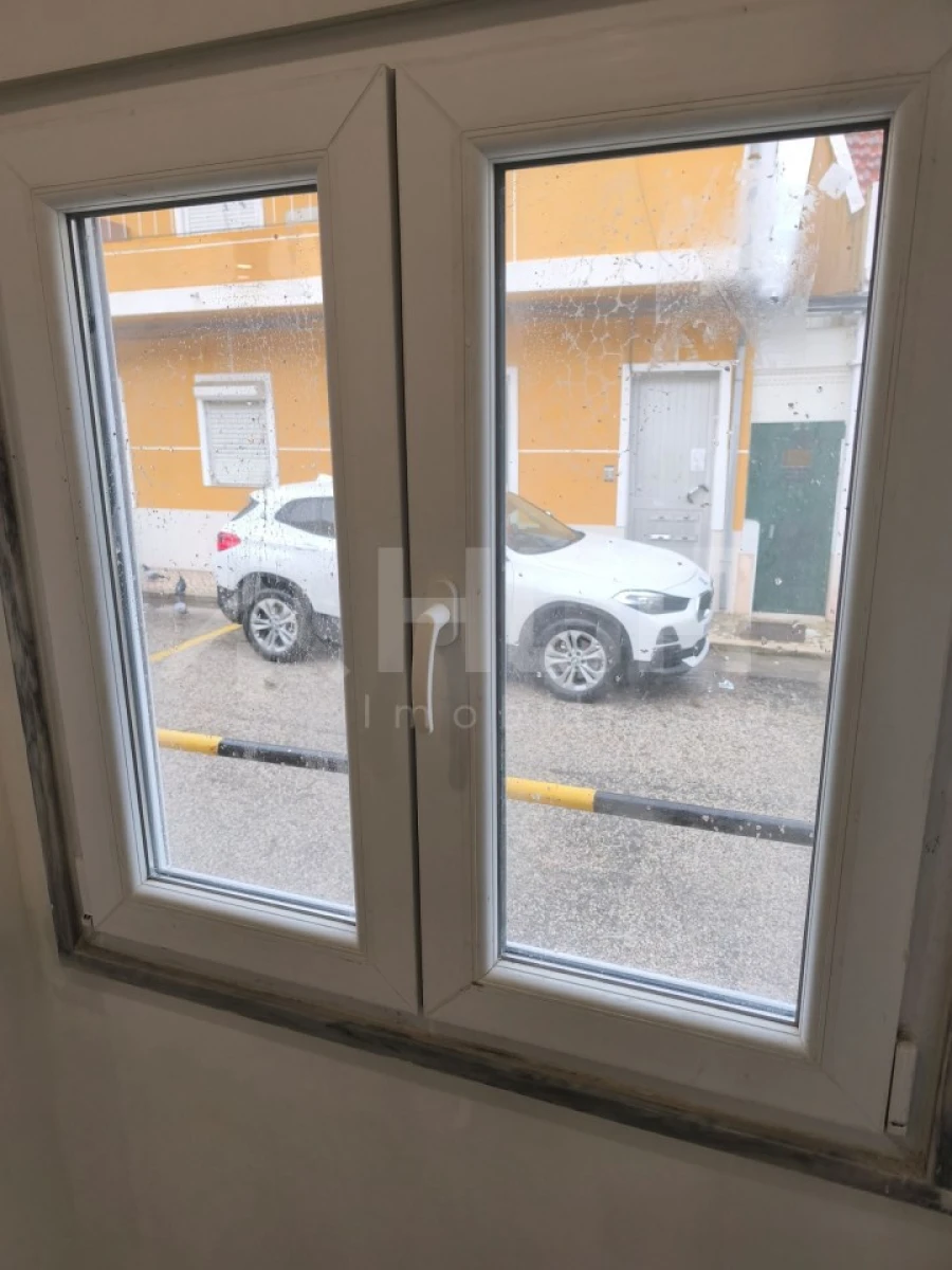 Moradia T2 para Venda em Baixa da Banheira e Vale da Amoreira Foto 7