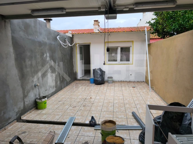 Moradia T2 para Venda em Baixa da Banheira e Vale da Amoreira Foto 14