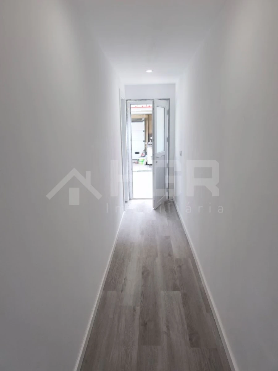 Moradia T2 para Venda em Baixa da Banheira e Vale da Amoreira Foto 15