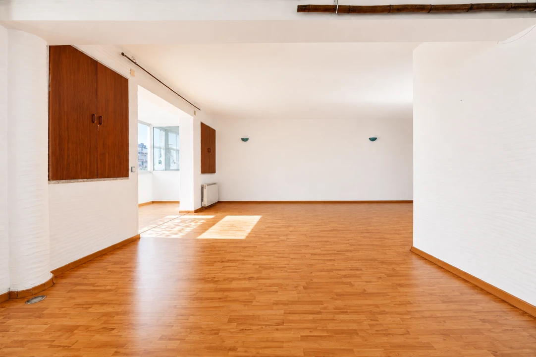 Apartamento T1 para Venda em Almada, Cova da Piedade, Pragal e Cacilhas Foto 16