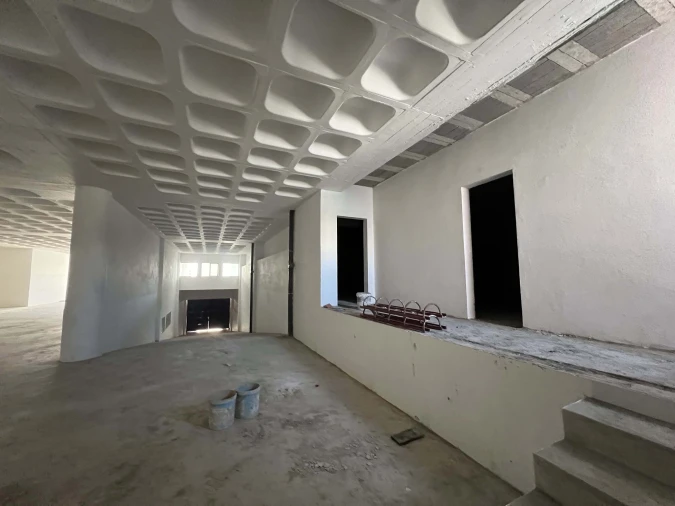 Armazém para Venda em Sacavém e Prior Velho Foto 17