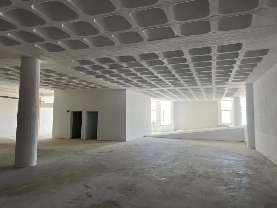 Armazém para Venda em Sacavém e Prior Velho Foto 15